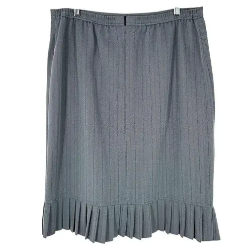 Stanley Blacker Woman Gray Herringbone Pleated Hem Skirt Size 16W Career Office