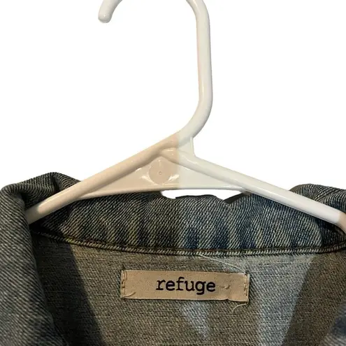 Refuge  Women’s Jean Jacket Size Small