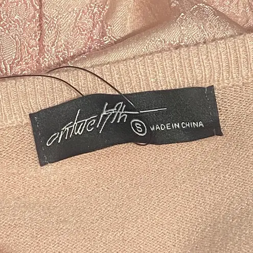 On Twelfth Pink Dusty Rose Balloon Sleeve Floral w Eyelet Trim Blouse