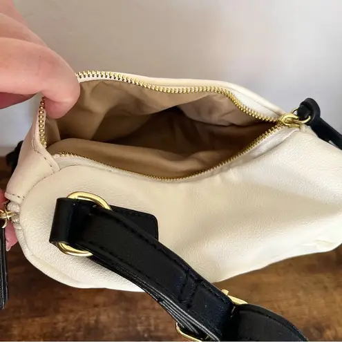 Nicole Miller Multi Zipper Pocket Purse Black and White Crossbody Capsule