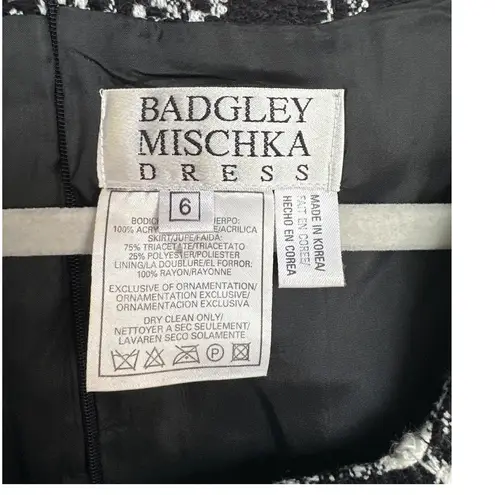 Badgley Mischka Women’s Black & White Plaid Tweed Bodice Sheath Dress Size 6 EUC