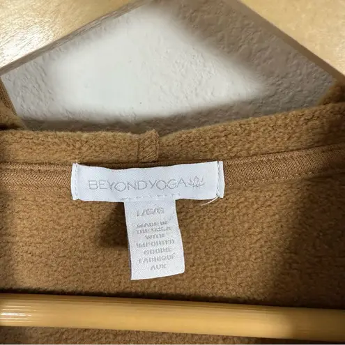Beyond Yoga Women’s On The Go Hooded Jacket in Toffee Size L