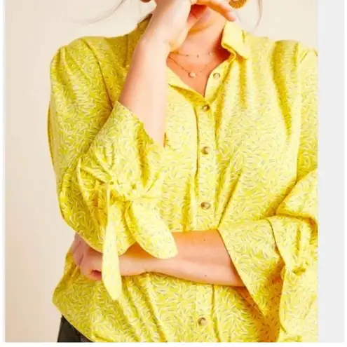 Maeve Anthropologie Yellow Blithe Button Up Tie Accent Blouse Top Size 4