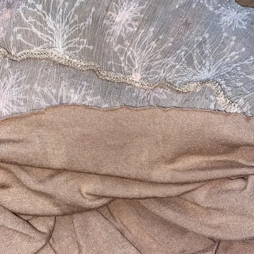 Chan Luu tan floral ruffle skirt size medium