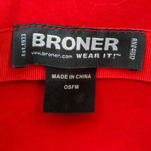 1970s Vintage Broner Vintage Red Bowler Hat Chic Red Wool Hat with Black Button