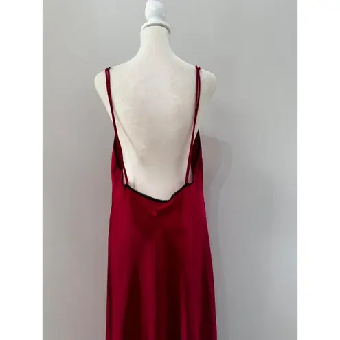 Vanity Fair Vintage  Long Nightgown Red Lace Shiny Satin USA Slip Gown Size large