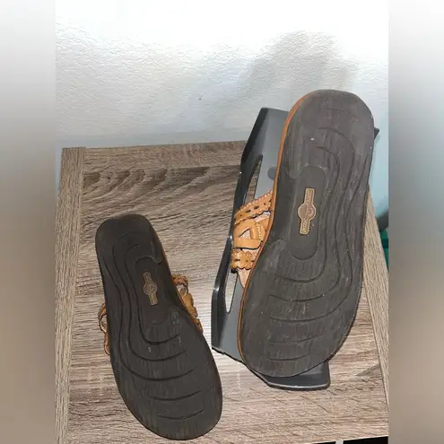 Earth Origins Tan Leather “Rita” Style Flip Flop Thong Sandals Slides Women 8M