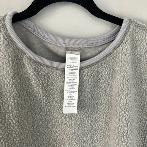 Patagonia  Women's Reversible Shearling Fleece Crew- Size Large in Salt Gray