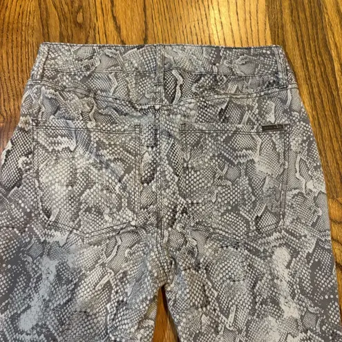 White House | Black Market  Women's Skinny‎ Ankle High Rise Snake Gray Size 2
