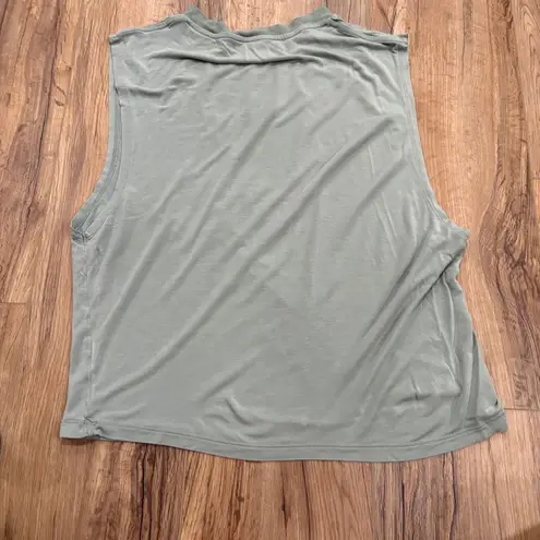 Girlfriend Collective Super Soft Tank Workout Gym Women’s Small Light Green