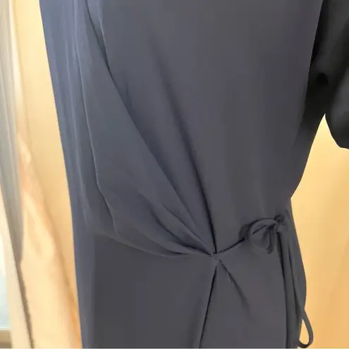 Babaton ARITZIA Navy Wallace Dress Wrap Size Small Chiffon Flowy