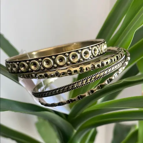 Unbranded bracelets Gold and Black Thin stackable fashion Bangle Set New 4 set - Image 5