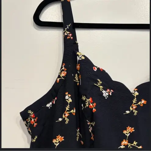 Market & Spruce Beatriz Scalloped Floral Print Dress with Smocked Back