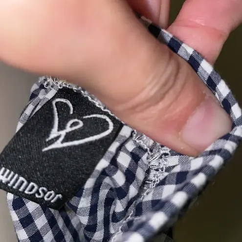 Windsor Womens  Off the Sholder Long Sleeve Shirt