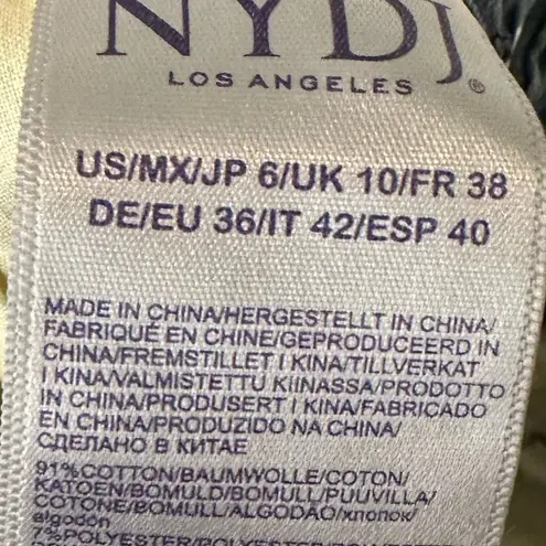 NYDJ  Stone Embellished Boyfriend Lift Tuck Jeans Size 6