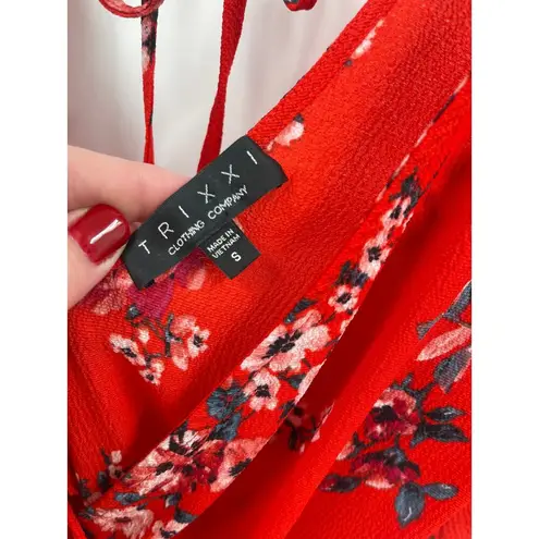 Trixxi  Bright Red Floral Boho Short Romper Size Small
