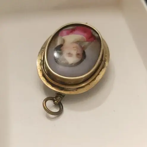 Victorian Antique Brooch Pendant Hand Painted Porcelain Portrait Gold Tone Oval Pink