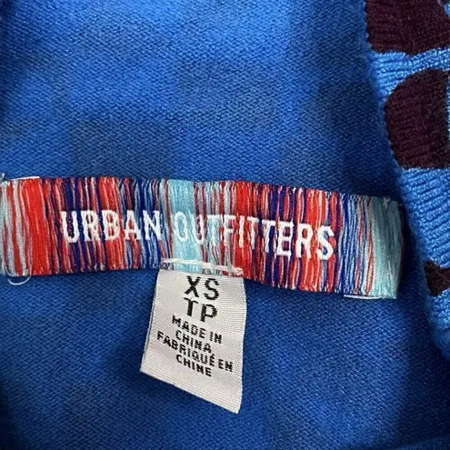 Urban Outfitters  Geometric Hearts Long Sleeve Knit Lightweight Sweater Women XS