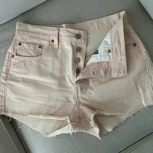 Levi's NWOT Levi’s 501 Women’s denim jean button fly pink shorts size 28