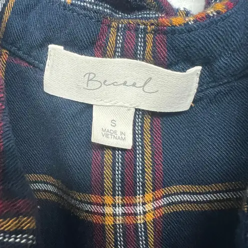 Be cool Plaid Button Front Women's Long Sleeve Shirt Size Small Tie Front