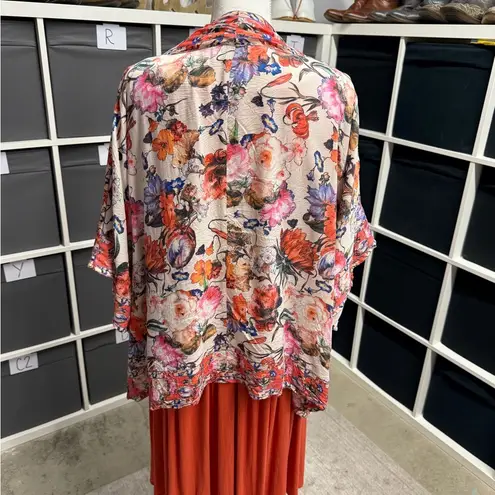 Feathers by Tolani Colorful Easter Floral One Size OSFM Short Kimono Cardigan Red