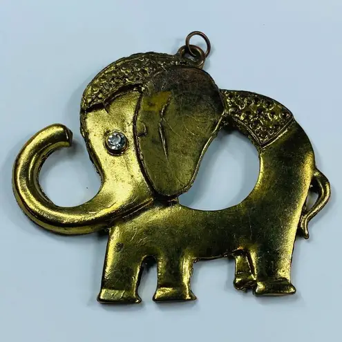 Brass Color Elephant Pendant Jewelry Rhinestone Eye Circus Elephant