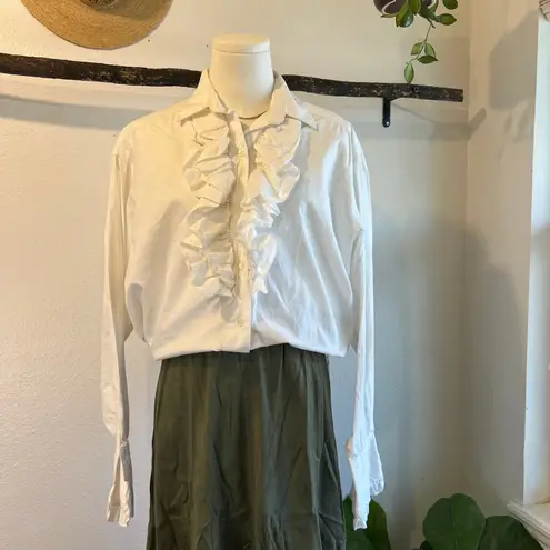 Oversized 90s White 100% Cotton Ruffled Collared Long Sleeve Shirt Size Medium
