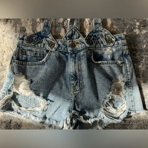 2 in 1 Convertible Removable Overall Shortall
Carmar Denim Short Distressed Blue Size 25