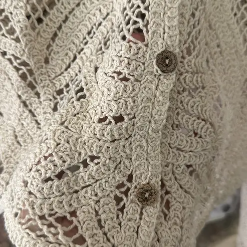 Commense Hollow Button Plisse Cardigan size large Tan