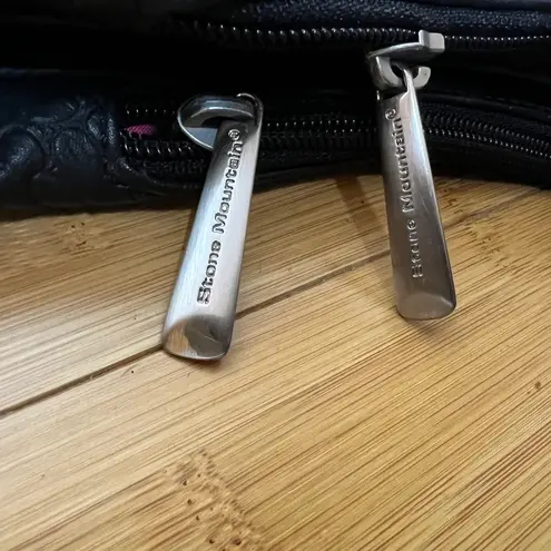 Stone Mountain 100% GENUINE LEATHER embossed Hobo Black ADJ Shoulder Handbag