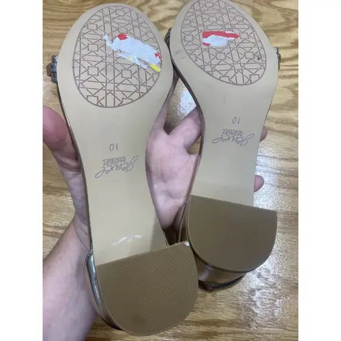 Badgley Mischka Jewel Omari II Sandals Women's 10 Silver Buckle Block Preppy B50