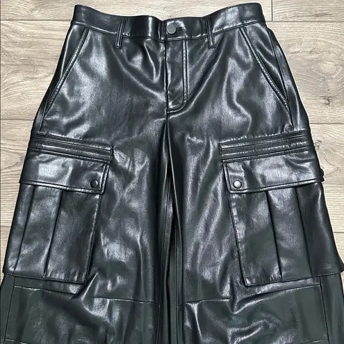 Alice + Olivia  Joette Low Rise Vegan Leather Cargo Pants Black Size 6