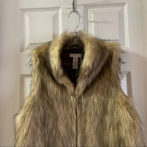 Kenar NWT  Tan/Brown Faux Fur Sleeveless Vest Large