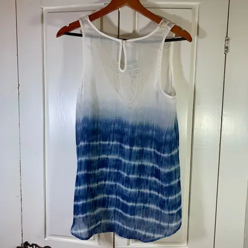 studio Y by maurices Women's Small S Tank Top White Blue Ombre Crochet Sequins