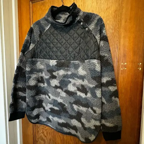 Sound & Style Beau Dawson Black Quilted Blue Camo Fleece Pullover Womens Large