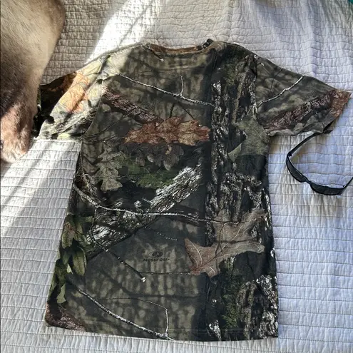 Mossy Oak  women’s leaf woods, camo brown green hunt camp cotton blend T-shirt S