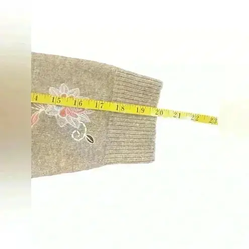 Versona Verona Women’s Cropped Tan Floral Embroidered Sweater Large Grandmacore Cottage