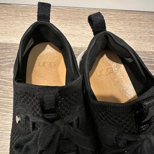 UGG  Tay Sneaker BLACK Mesh Knit Comfortable Lace-Up Size 6.5