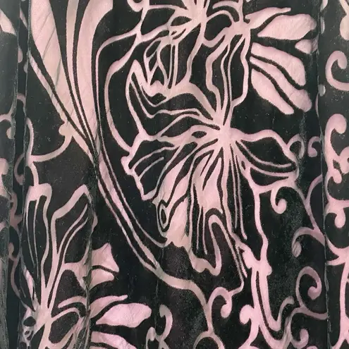 Jody Vintage Y2K Black Pink Velvet Burnout Skirt A