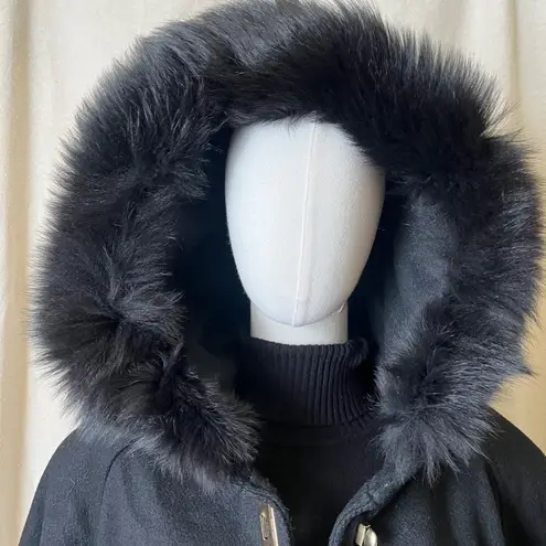 Vintage Carol Horn Black Hooded Wool Coat with Faux Fur Trim & Brass Closure 8