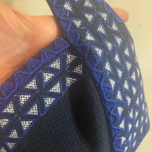 BCBGMAXAZRIA NWT  Aztec Embroidered Print Crop Top With Cutouts