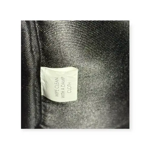 me.n.u ❤︎︎ Love Lips Patch Overnight Travel Bag ❤︎︎ Black ❤︎︎ Dance Camp Horse