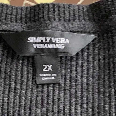 Simply Vera  by Vera Wang Lace front Sweater. Sz: 2X