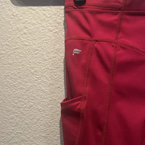 Fabletics  Women’s Crimson Red Leggings with pockets, size XS