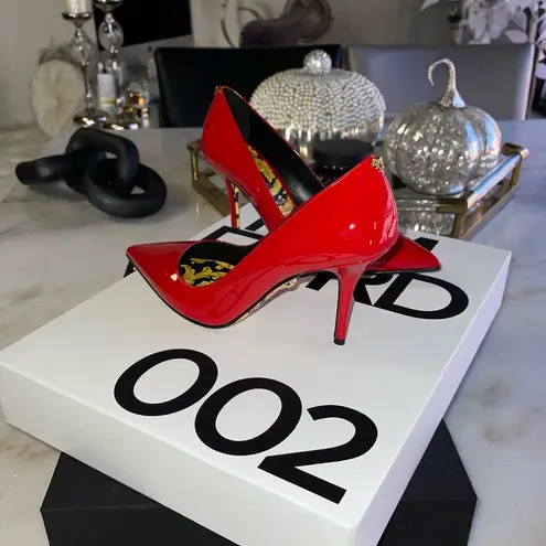 Versace New  Barocco Pointy Toe Pump in Patent Red
