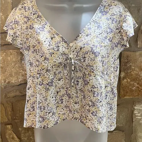 Flirty Wild Fable Yellow Lavender Floral Crop Top Women Medium Flutter Sleeves