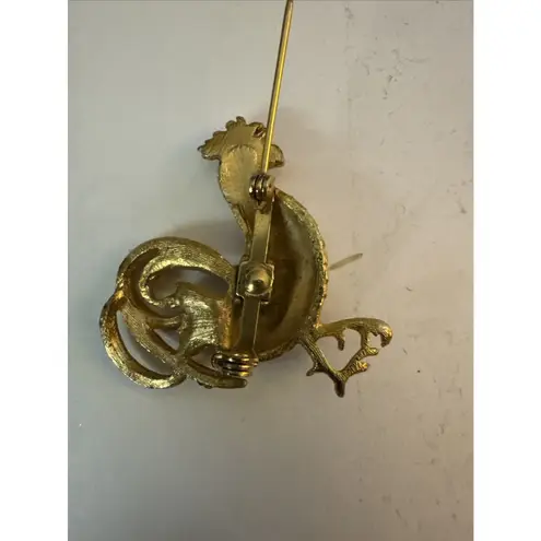 Beautiful Vintage Goldtone Red Rhinestone ROOSTER Chicken Brooch Pin Pin Gold