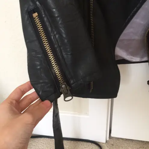 Unique Vintage Black faux leather jacket