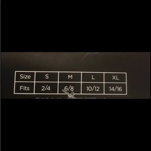 Zone Pro Sz M Seamless White Sports Bra NEW NWT