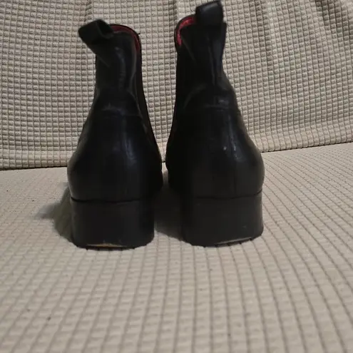 Red and Black Leather Boots with Elastic giordana f Size 9